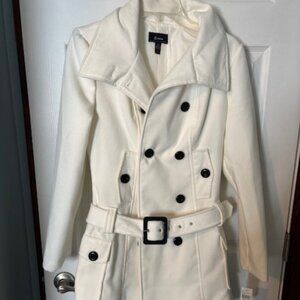 NWT Ladies Byer white peacoat - Medium